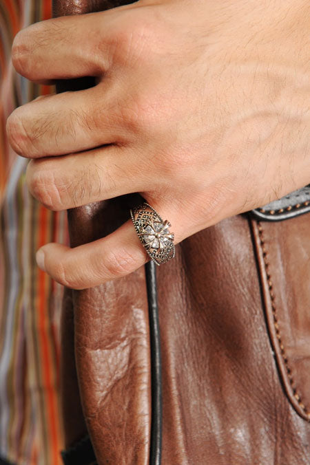 Sebastian Crown Ring