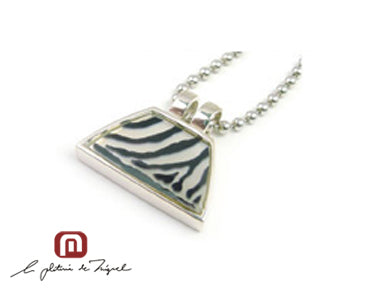 Zebra Resin Pendant シルバー ペンダント